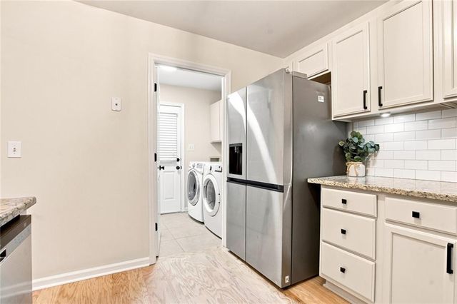 5527 Bridge Pointe Drive, Alpharetta, GA 30005