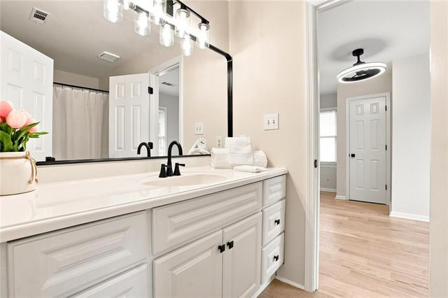 5527 Bridge Pointe Drive, Alpharetta, GA 30005