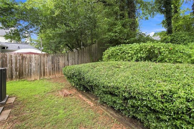 5527 Bridge Pointe Drive, Alpharetta, GA 30005