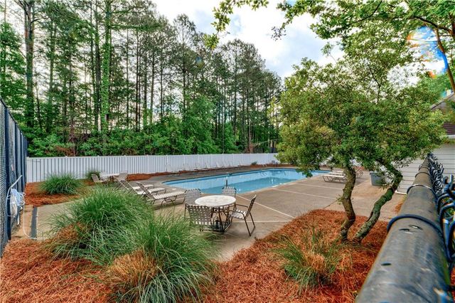 5527 Bridge Pointe Drive, Alpharetta, GA 30005