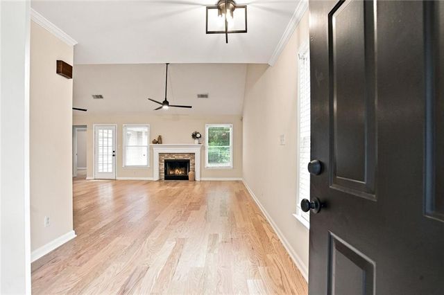 5527 Bridge Pointe Drive, Alpharetta, GA 30005