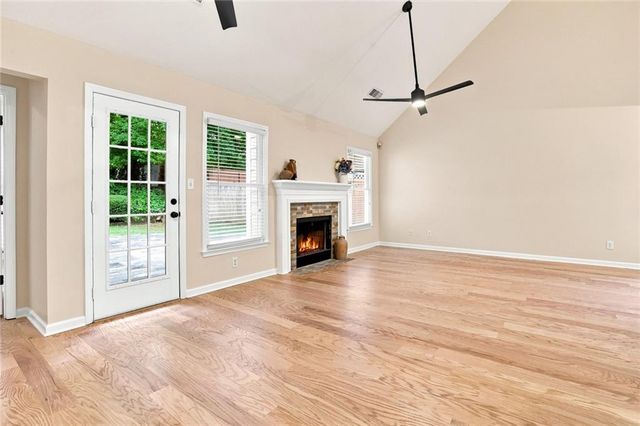5527 Bridge Pointe Drive, Alpharetta, GA 30005