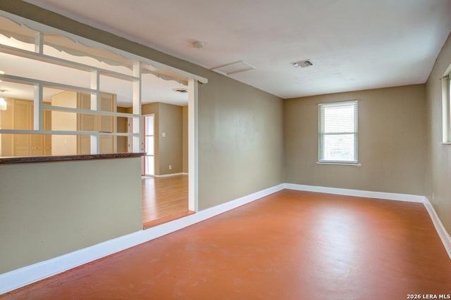 5911 Shoreview PL, San Antonio, TX 78242