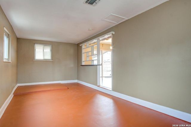 5911 Shoreview PL, San Antonio, TX 78242