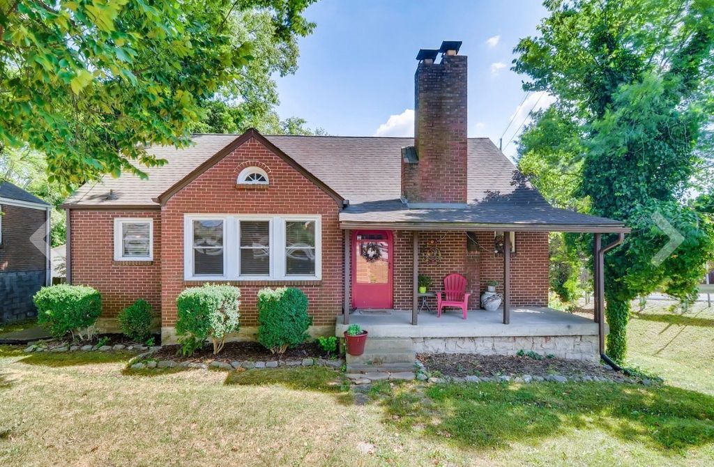 313 W Old Hickory Blvd, Madison, TN 37115