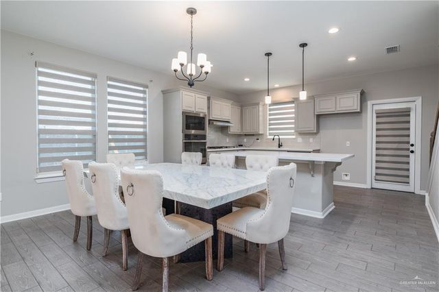 1000 W Fall Aster Street, Edinburg, TX 78541