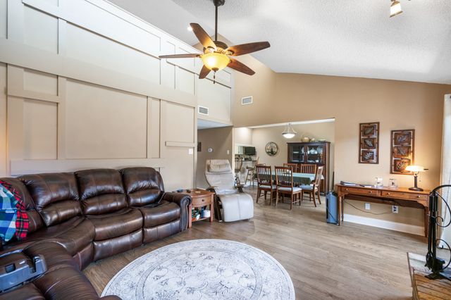 2781 Fairway Park Street, Grand Prairie, TX 75050