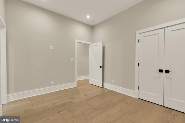 1310 PARK RD NW, Washington, DC 20010