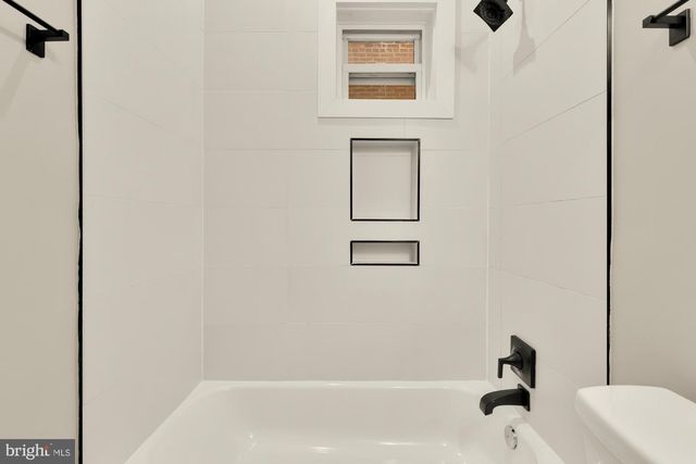 1310 PARK RD NW, Washington, DC 20010