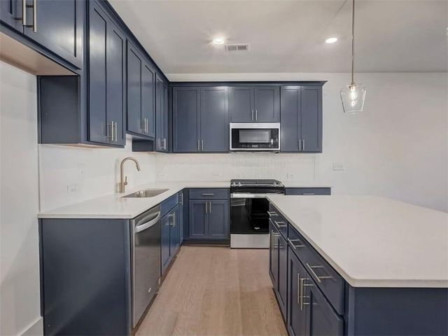 1632 Gunnin Trace NW, Atlanta, GA 30318