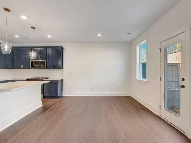 1632 Gunnin Trace NW, Atlanta, GA 30318