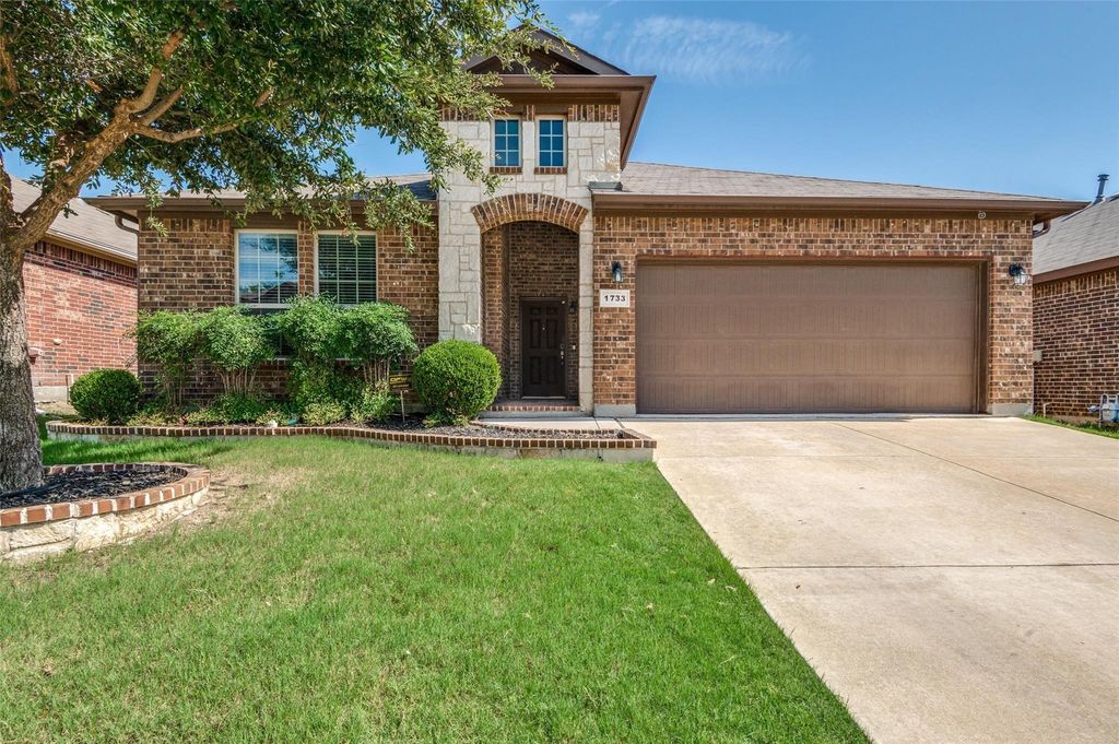 1733 Kachina Lodge Road, Fort Worth, TX 76131 — exterior