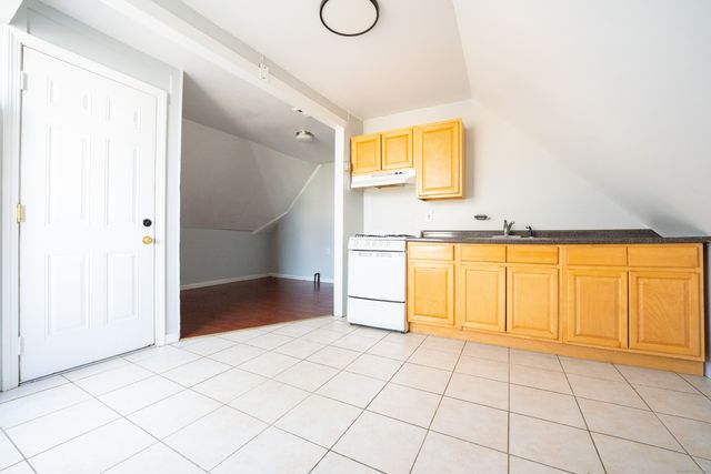 540 Laurel Avenue, Bridgeport, CT 06605