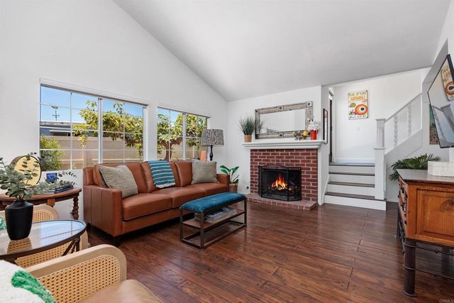 206 Calle de Madera, Encinitas, CA 92024