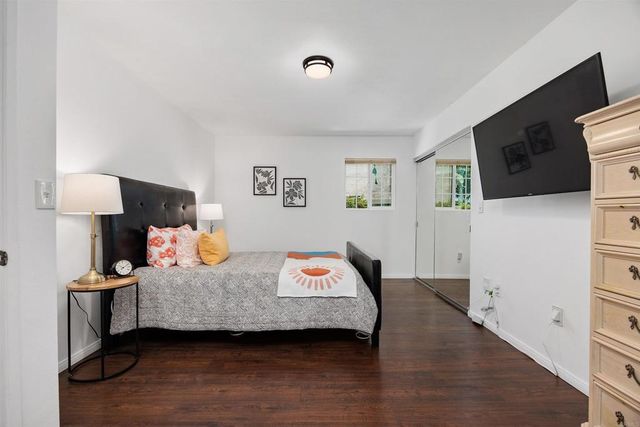 206 Calle de Madera, Encinitas, CA 92024