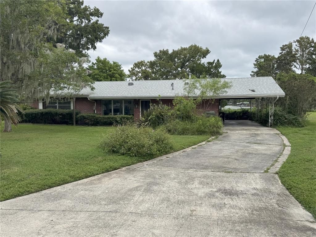 1004 LOVES POINT DRIVE, Leesburg, FL 34748