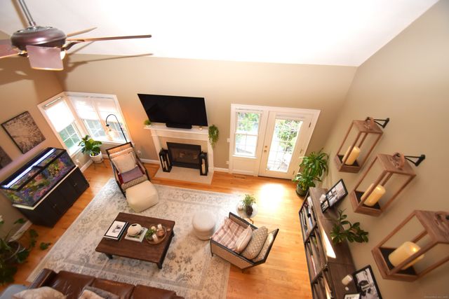 35 Overshot Drive 35, Glastonbury, CT 06073