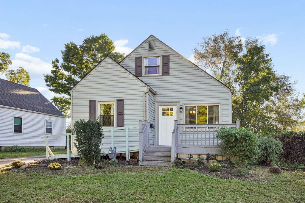878 S Richardson Avenue, Columbus, OH 43204