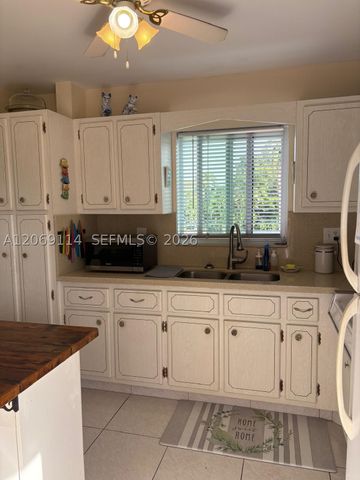 5300 Washington St C220, Hollywood, FL 33021
