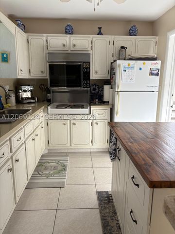5300 Washington St C220, Hollywood, FL 33021