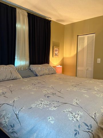5300 Washington St C220, Hollywood, FL 33021