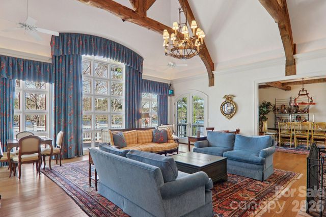 138 Indian Trace, Lake Toxaway, NC 28747