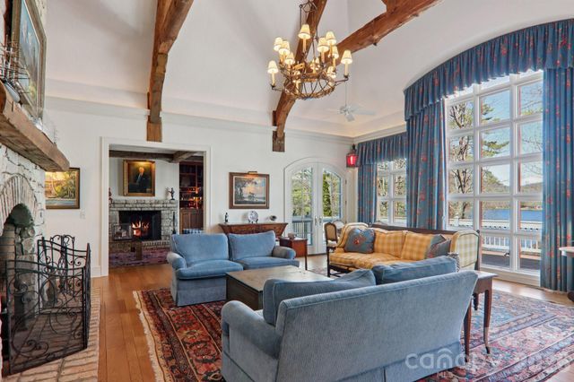 138 Indian Trace, Lake Toxaway, NC 28747