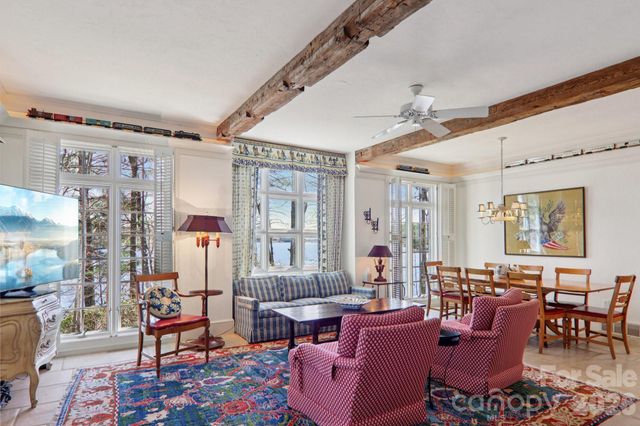 138 Indian Trace, Lake Toxaway, NC 28747