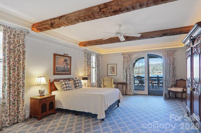 138 Indian Trace, Lake Toxaway, NC 28747