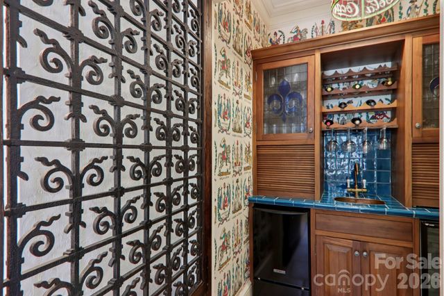 138 Indian Trace, Lake Toxaway, NC 28747