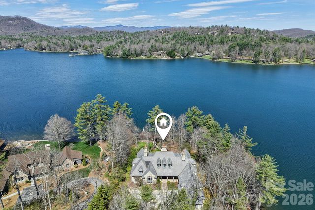 138 Indian Trace, Lake Toxaway, NC 28747