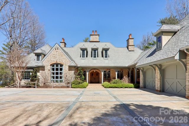 138 Indian Trace, Lake Toxaway, NC 28747