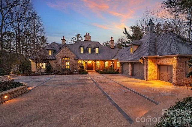 138 Indian Trace, Lake Toxaway, NC 28747