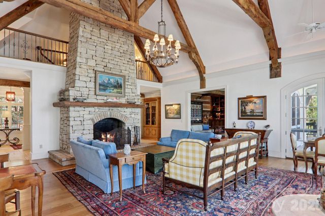 138 Indian Trace, Lake Toxaway, NC 28747