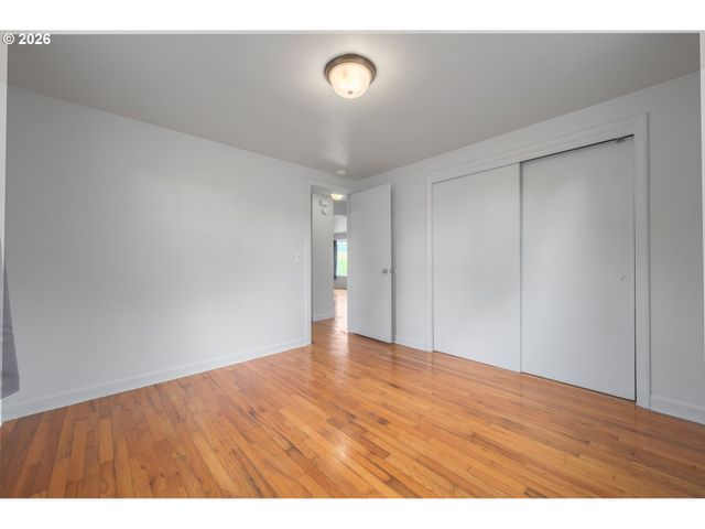 4470 ROYAL Ave, Eugene, OR 97402