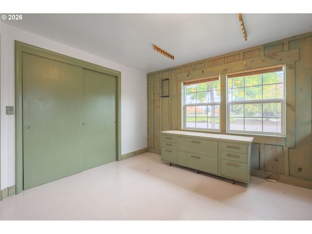 4470 ROYAL Ave, Eugene, OR 97402