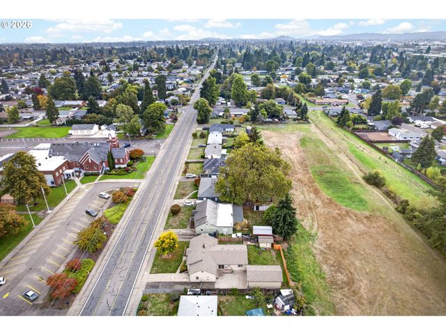 4470 ROYAL Ave, Eugene, OR 97402