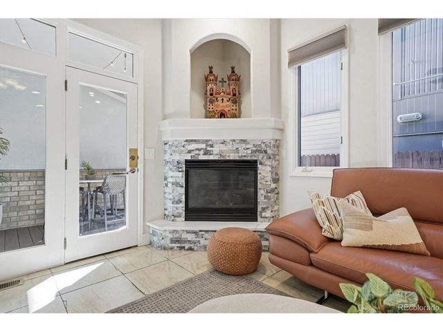 258 S Monroe St, Denver, CO 80209