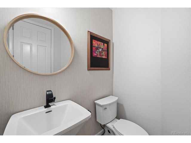 258 S Monroe St, Denver, CO 80209