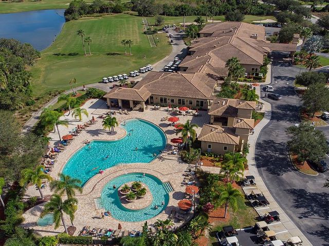 7121 RIVER HAMMOCK DRIVE 303, Bradenton, FL 34212