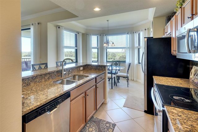 7121 RIVER HAMMOCK DRIVE 303, Bradenton, FL 34212