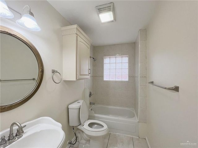 609 Walk The Plank Street, La Joya, TX 78560