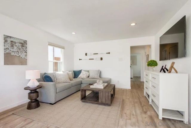 3286-88 Bayside Walk, San Diego, CA 92109