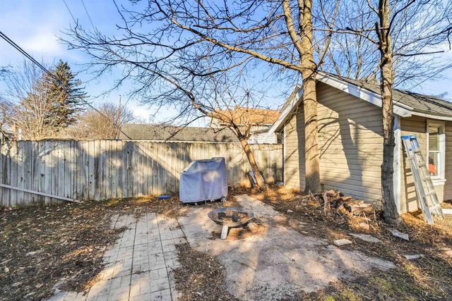 376 8TH STREET, Fond Du Lac, WI 54935