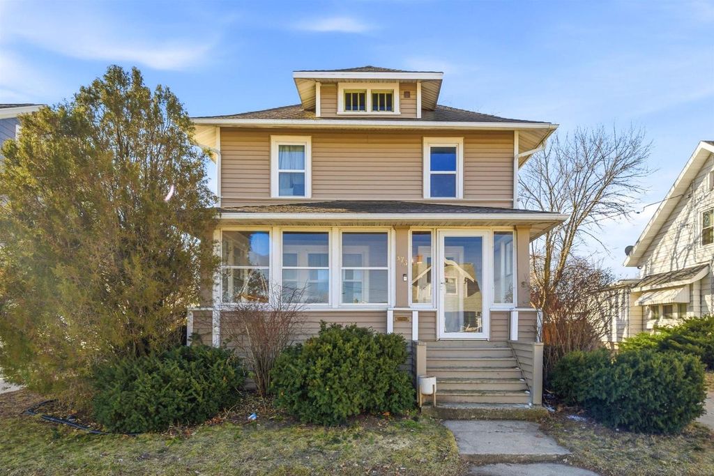 376 8TH STREET, Fond Du Lac, WI 54935