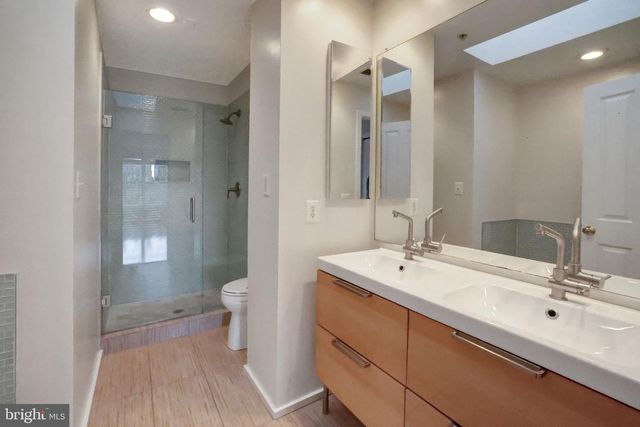 2133 12TH PL NW, Washington, DC 20009