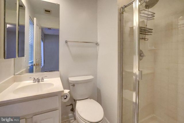 2133 12TH PL NW, Washington, DC 20009