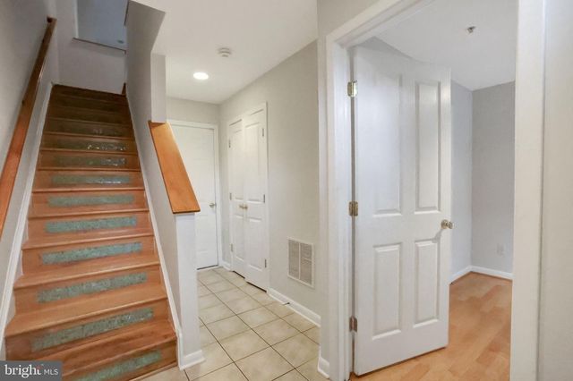 2133 12TH PL NW, Washington, DC 20009