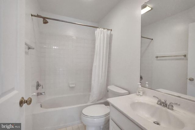 2133 12TH PL NW, Washington, DC 20009