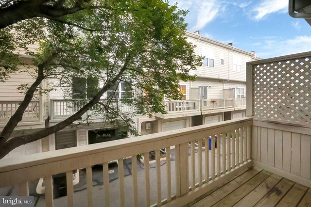 2133 12TH PL NW, Washington, DC 20009